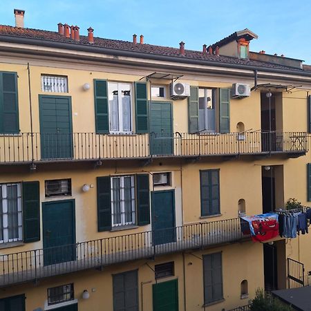 Nuovo Appartamento Milano Navigli Esterno foto